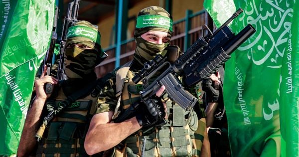 A Hamász-terroristák végignézették a családokkal szeretteik megerőszakolását, állítja egy izraeli jelentés